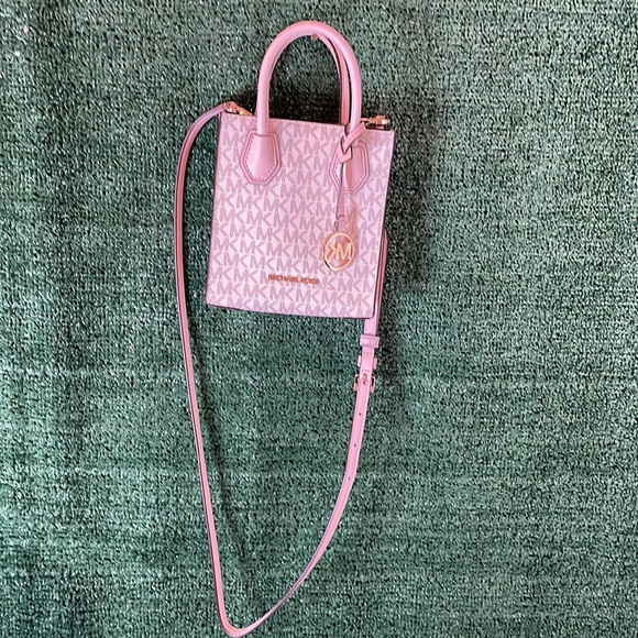 Michael kors Pink Small Crossbody Bag - Picture 3 of 10
